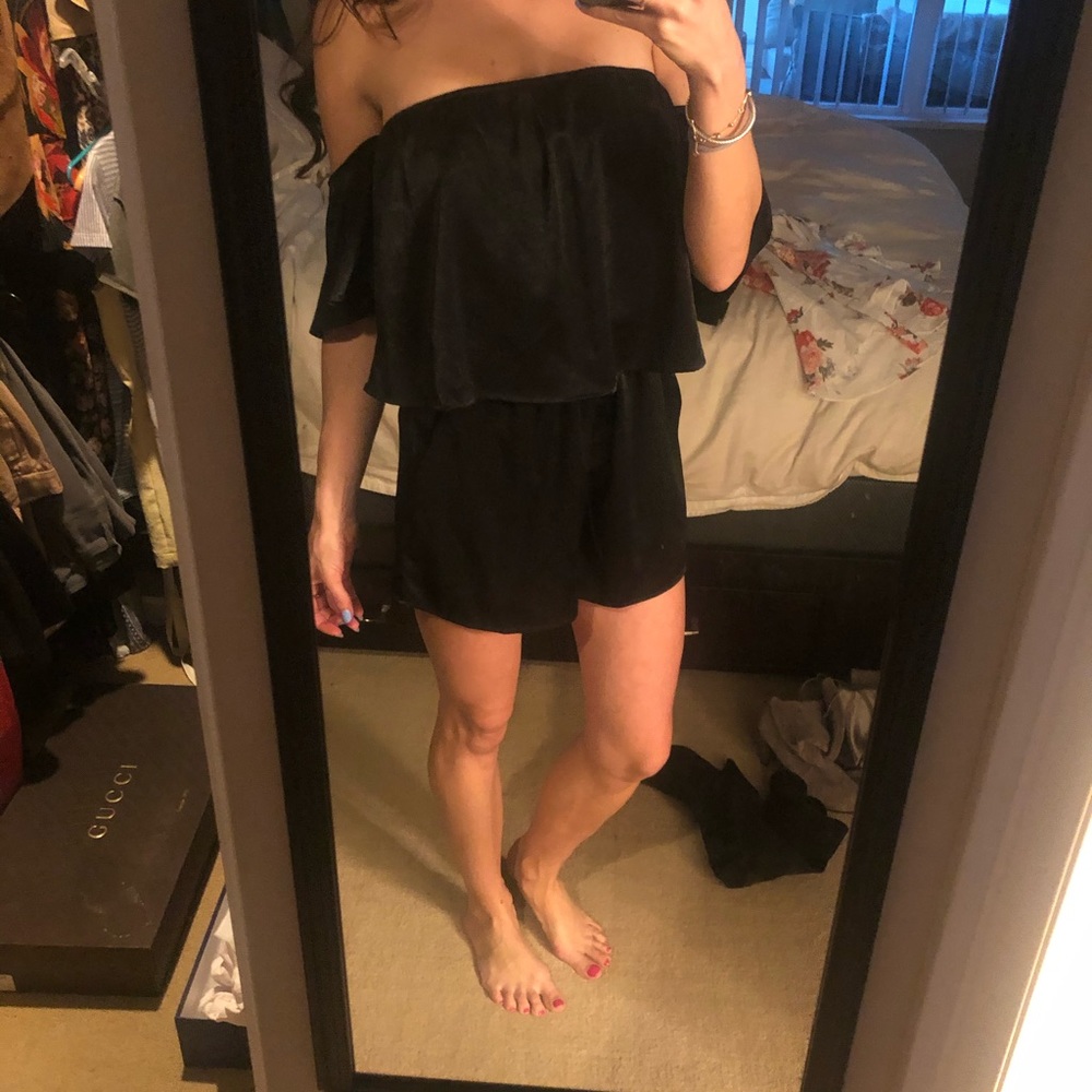 Black off the shoulder Caramela Romper